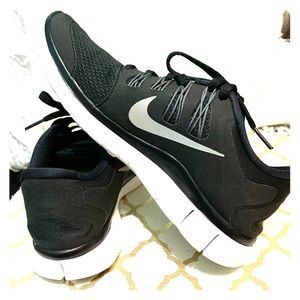Women’s Nike Running Shoes